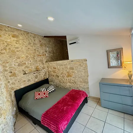 La Maison Bleue Classee 3 Etoiles Holiday home *