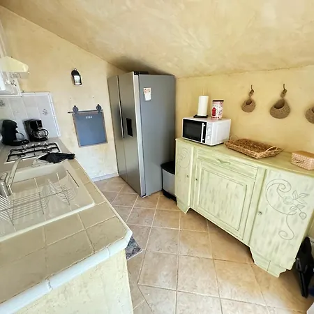 La Maison Bleue Classee 3 Etoiles Limeyrat