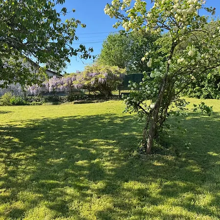 Holiday home La Maison Bleue Classee 3 Etoiles