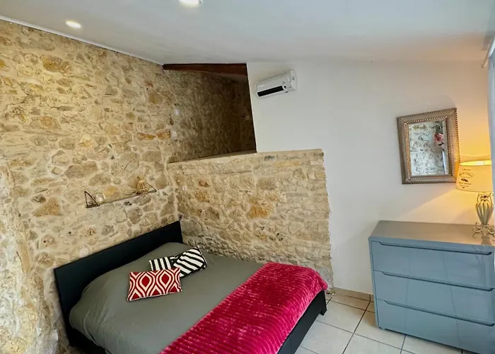 La Maison Bleue Classee 3 Etoiles Σπίτι διακοπών *