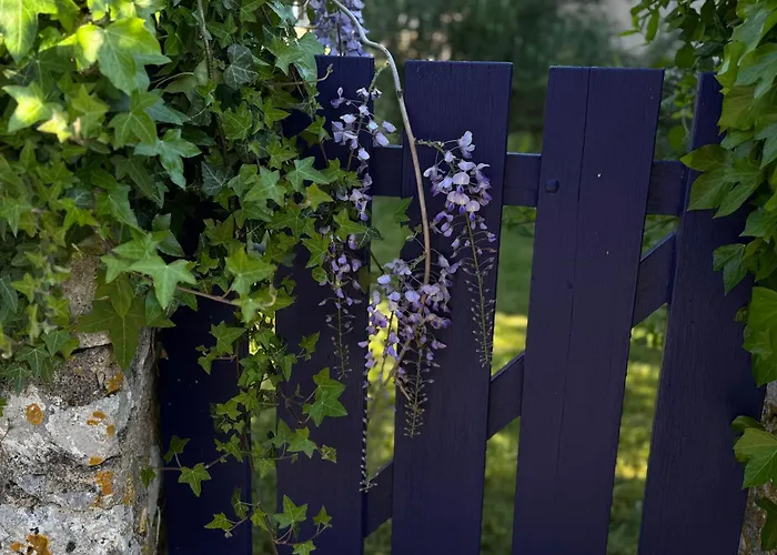 La Maison Bleue Classee 3 Etoiles Σπίτι διακοπών *