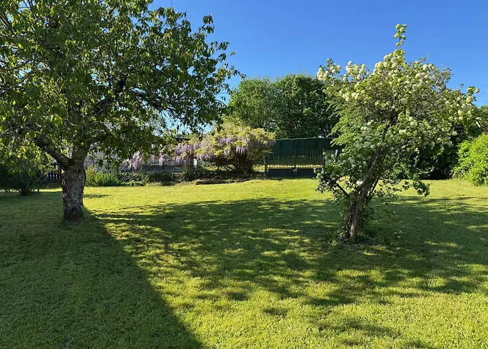 La Maison Bleue Classee 3 Etoiles Σπίτι διακοπών Limeyrat